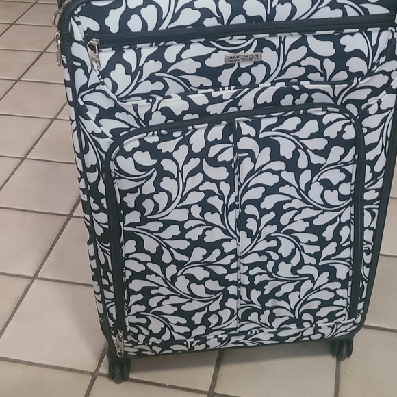 Luggage set - Picture 2 of 11
